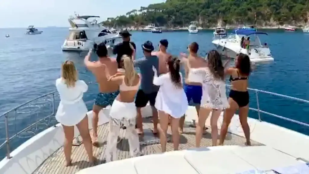 yüzme turları
