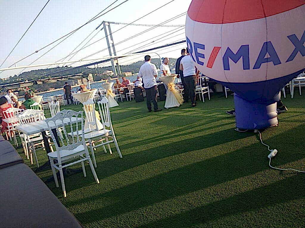 Remax