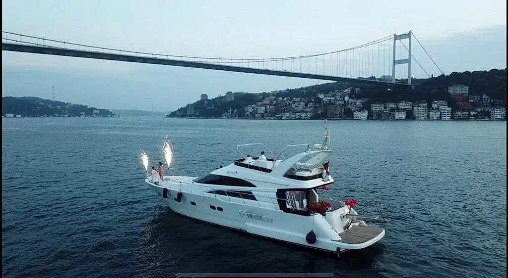 Lüks Yat 6